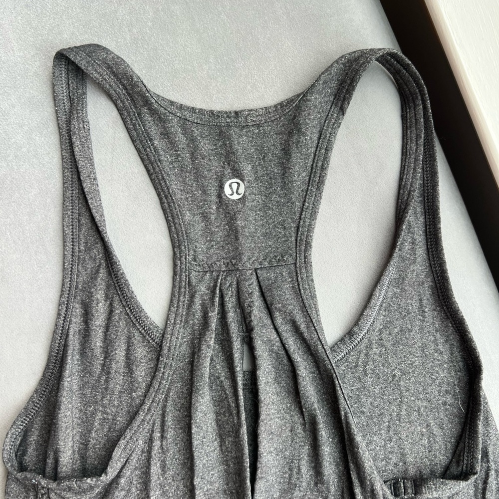 LuluLemon tie up tank